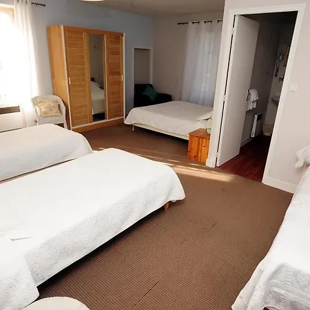 Hotel De La Paix 3*