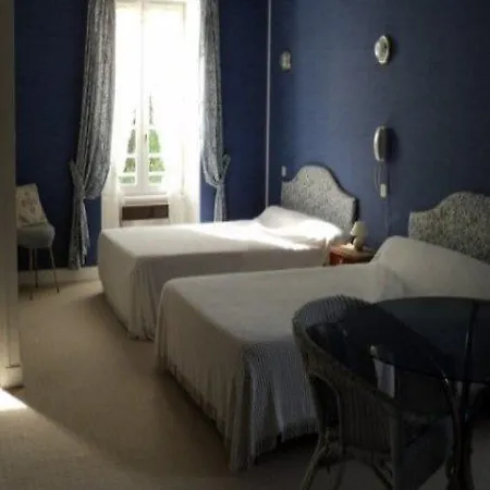 Hotel De La Paix 3*