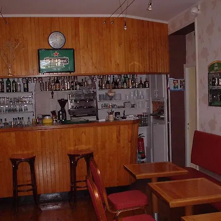 De La Paix Hotel 3*